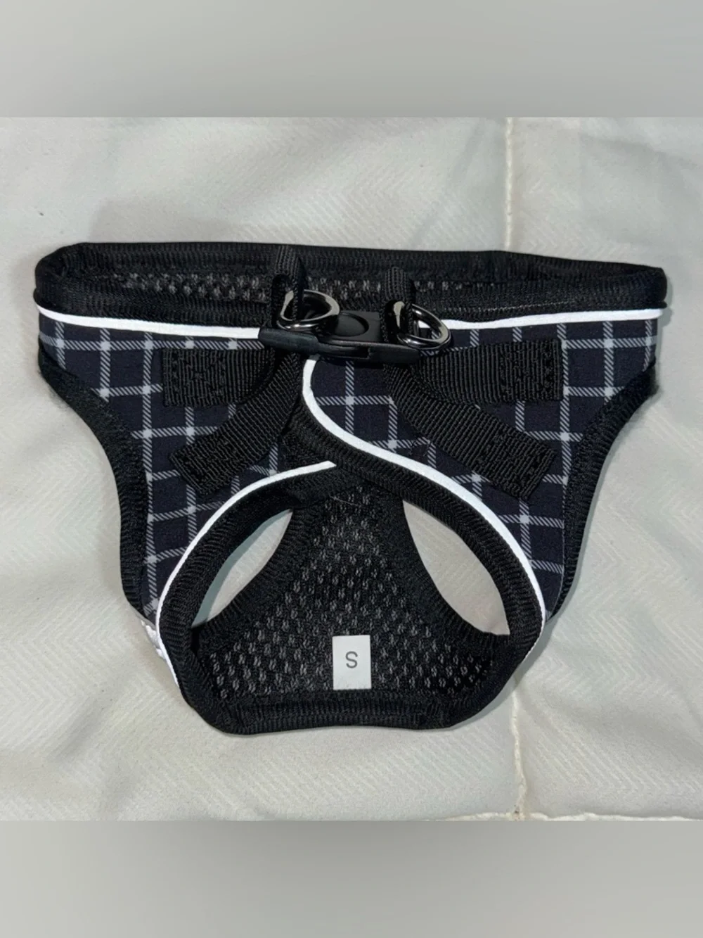 Black Plaid Mesh Dog/Cat Harness with Matching Leash Small Escape Proof
